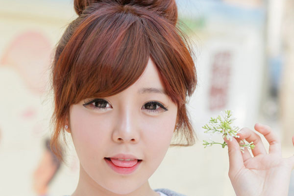 Cách búi tóc ngắn Hàn Quốc kiểu dễ thương