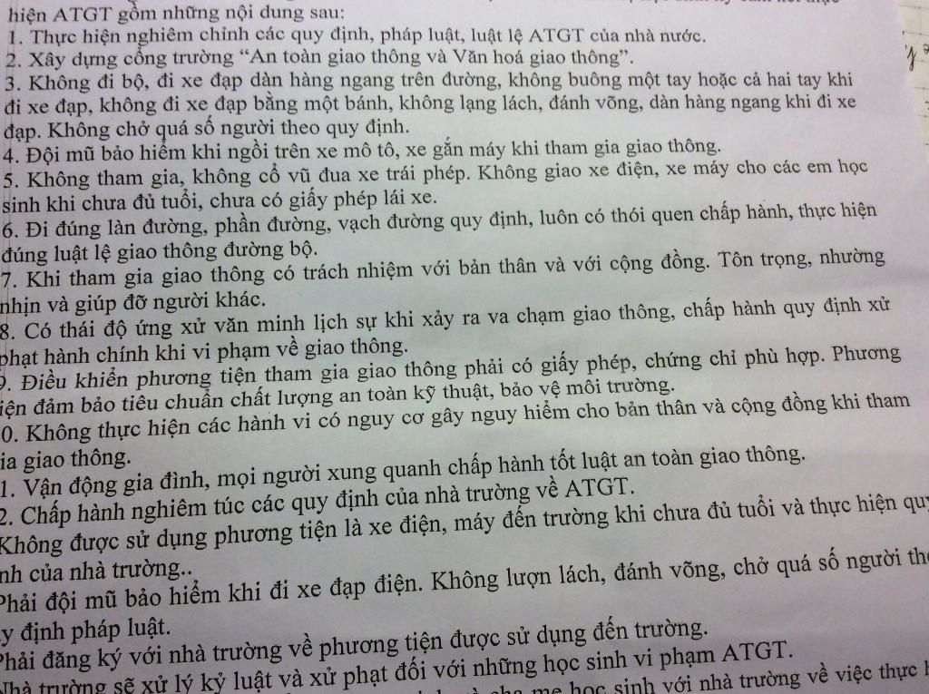 1-neu-noi-dung-mot-so-bien-bao-ma-em-biet-2-trong-vai-tuyen-truyen-vien-ve-an-toan-giao-thong-em