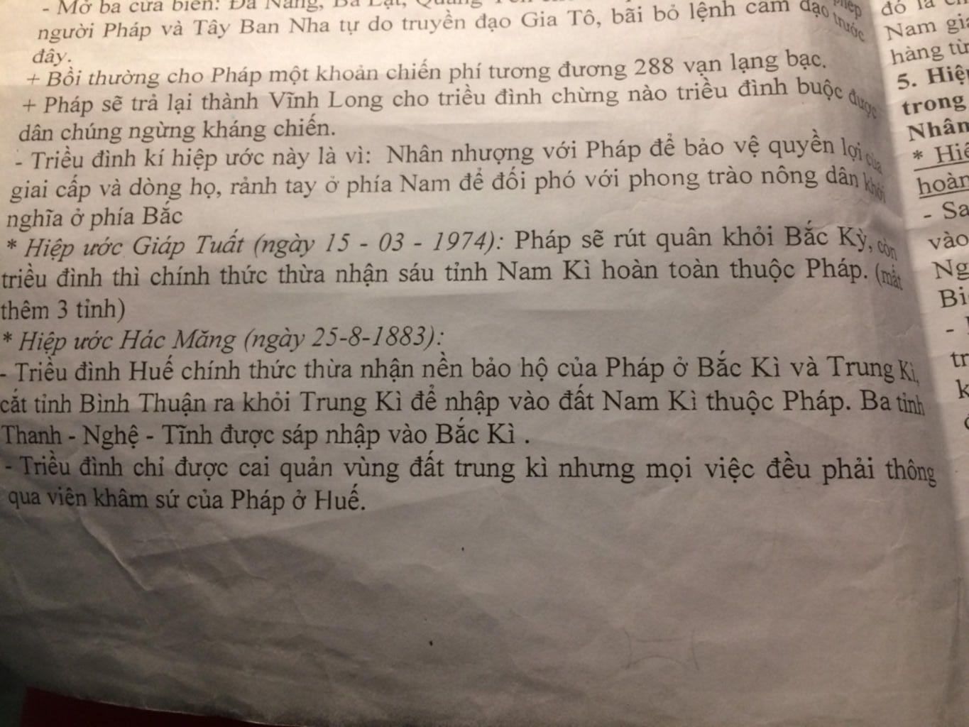 trinh-bay-noi-dung-hiep-uoc-hac-mang-so-sanh-thai-do-cua-nhan-dan-va-trieu-dinh-doi-voi-phap-tro